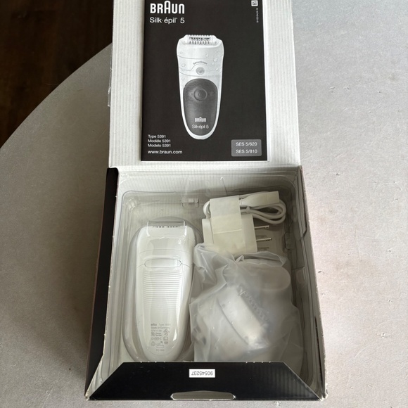 Braun Wet & Dry Epilator Hair Removal - New in Box - Picture 4 of 4